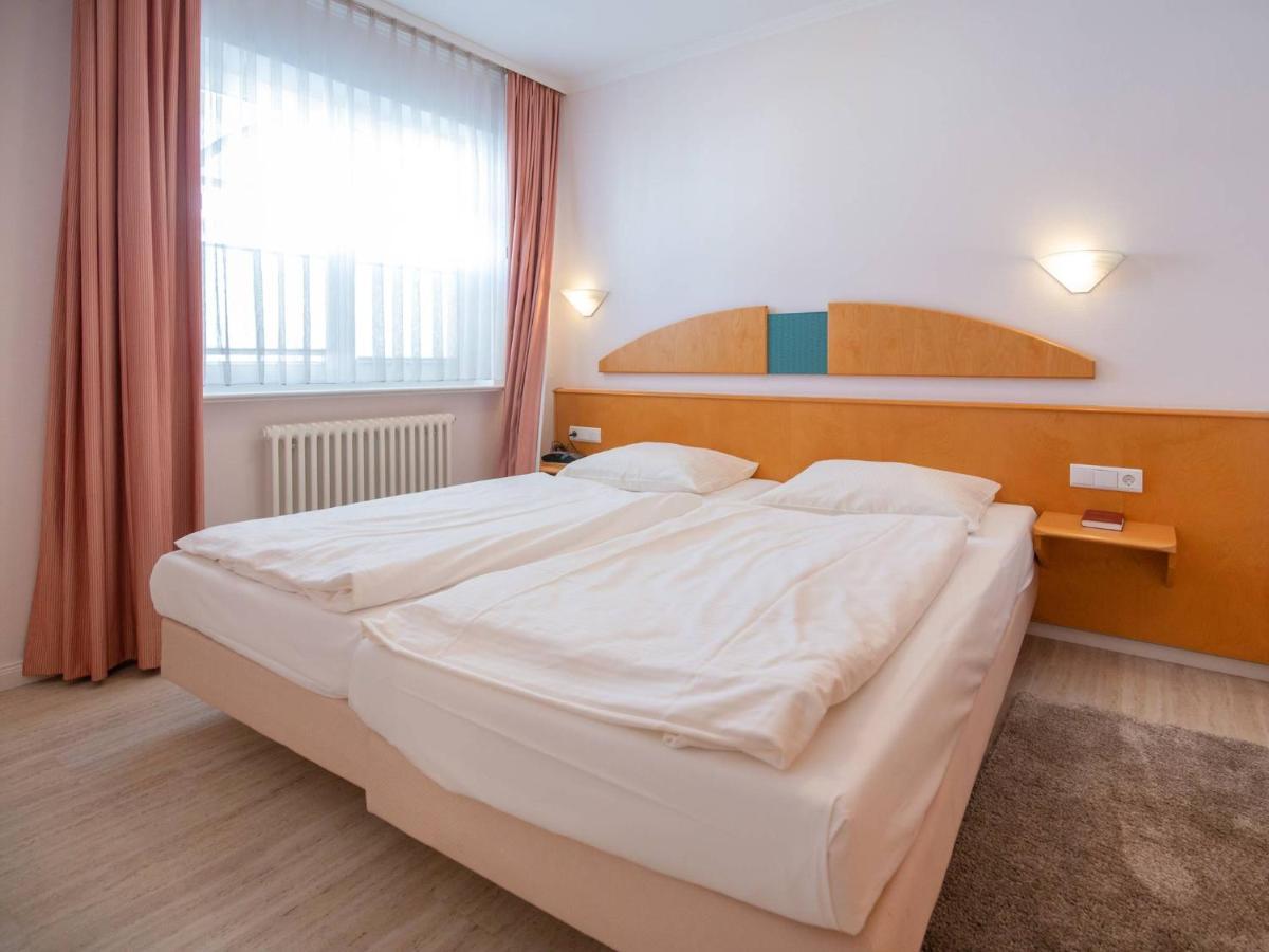 Strandvillen Binz - Ferienwohnung Mit 1 Schlafzimmer Und Balkon Ah-627 Exterior photo