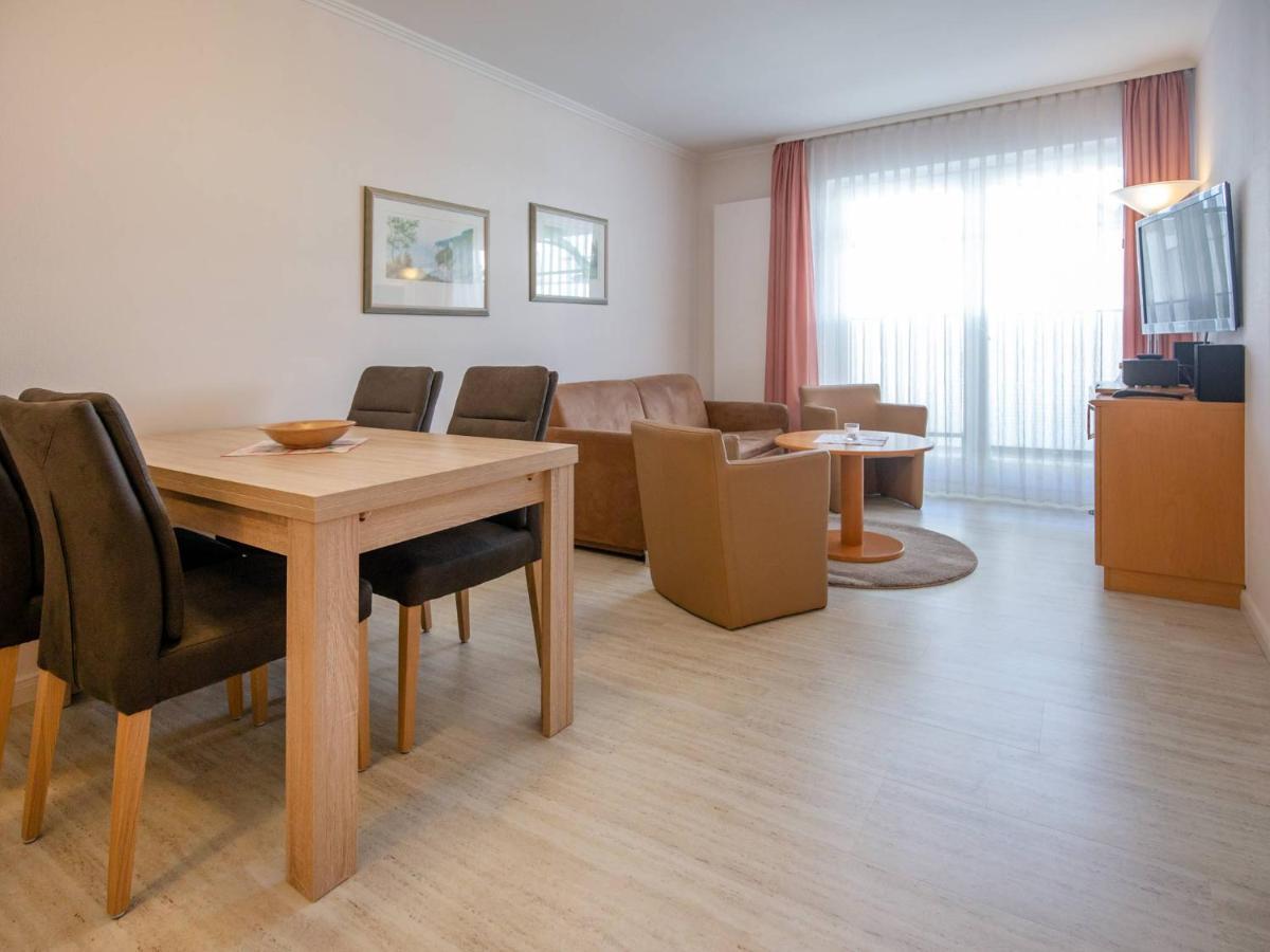 Strandvillen Binz - Ferienwohnung Mit 1 Schlafzimmer Und Balkon Ah-627 Exterior photo